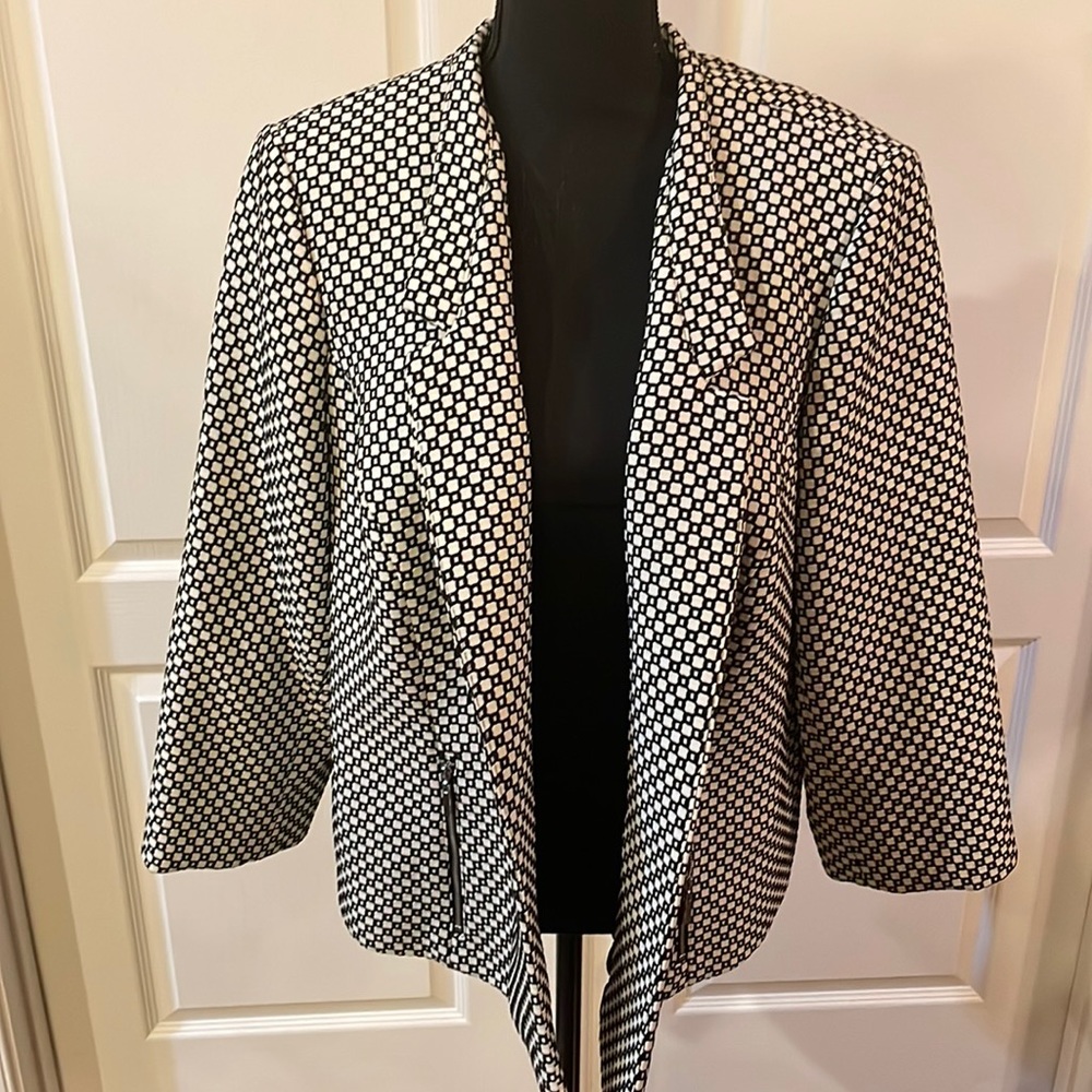 Jones Studio Jacket - image 1